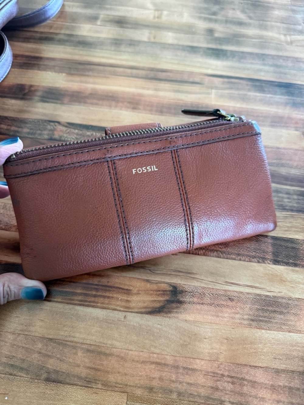 Fossil Cognac Leather Zip Card Pouch